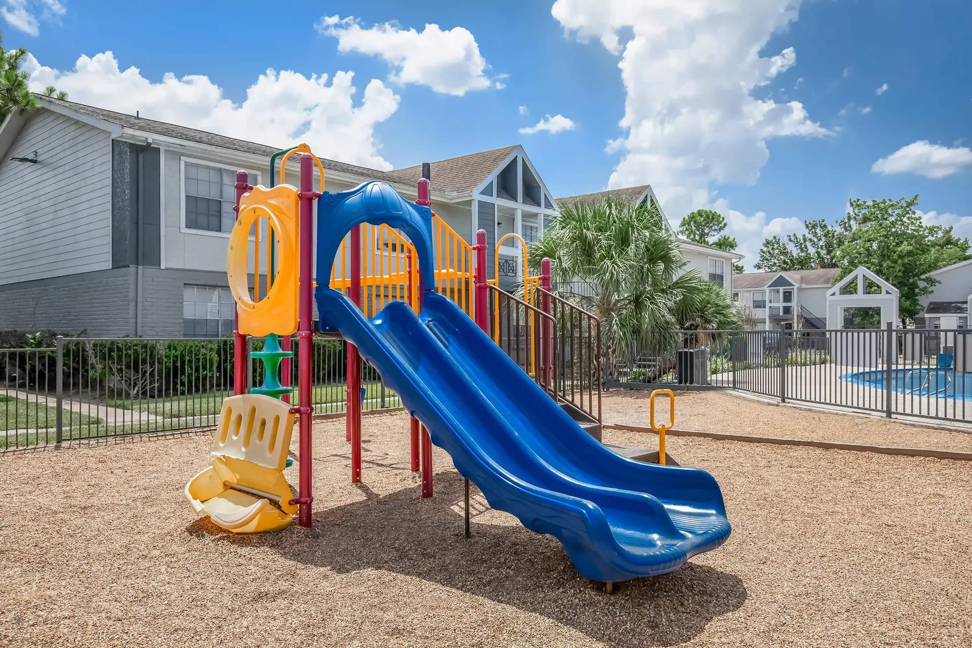Eden Pointe At Wilcrest photo 3