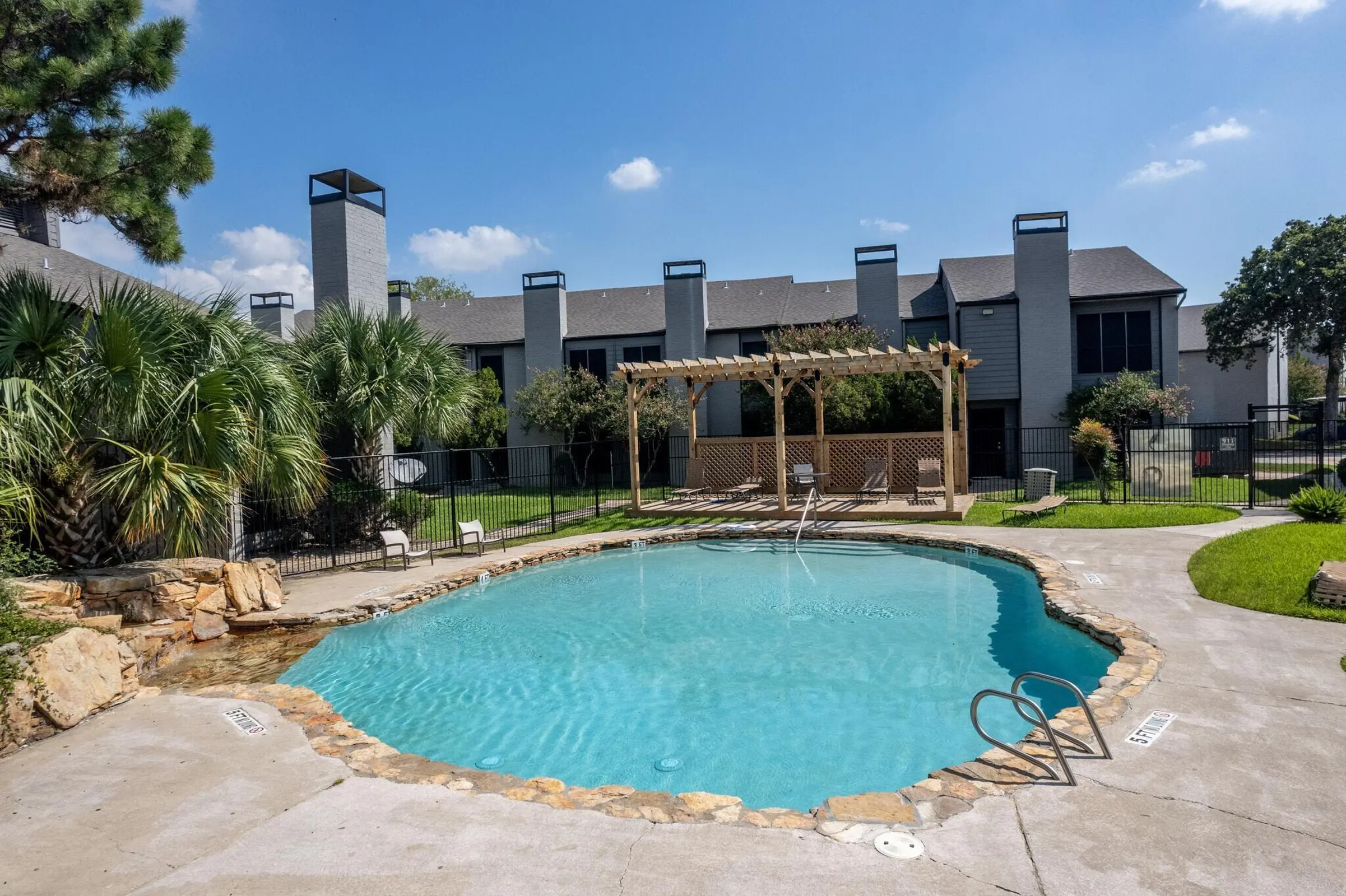 Skylar Pointe