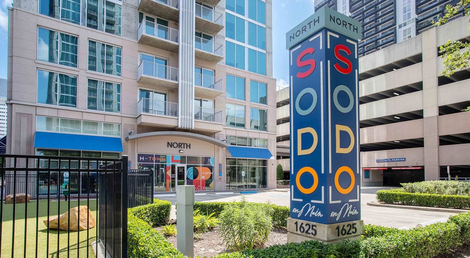 SoDo On Main North Tower building exterior photo