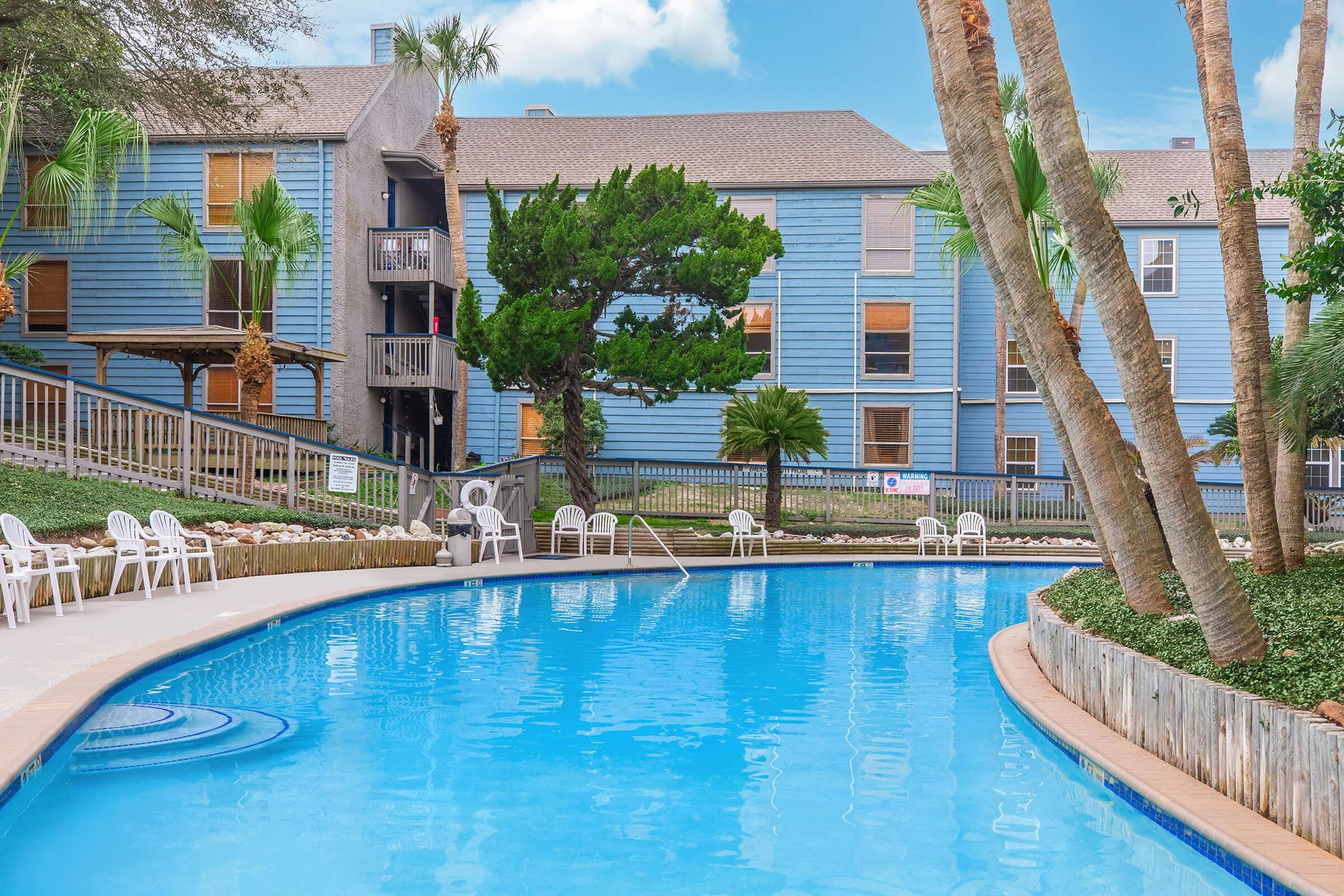 Seasons Beachfront photo 2