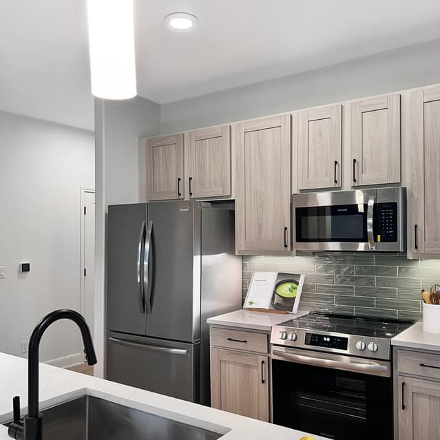 Instrata Upper Kirby photo 2