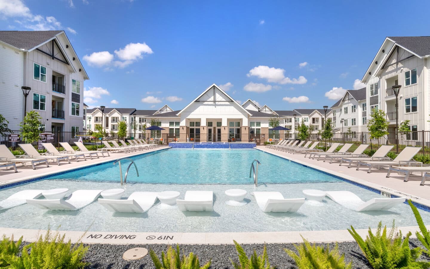 Espria — exterior and grounds
