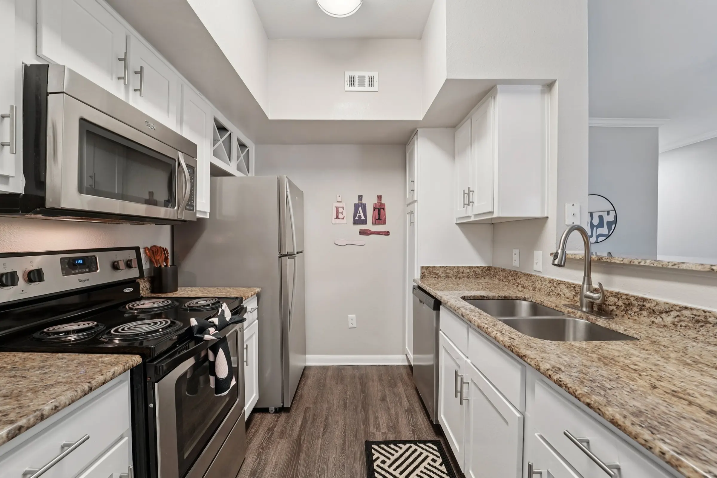 The Milano At Westchase photo 2