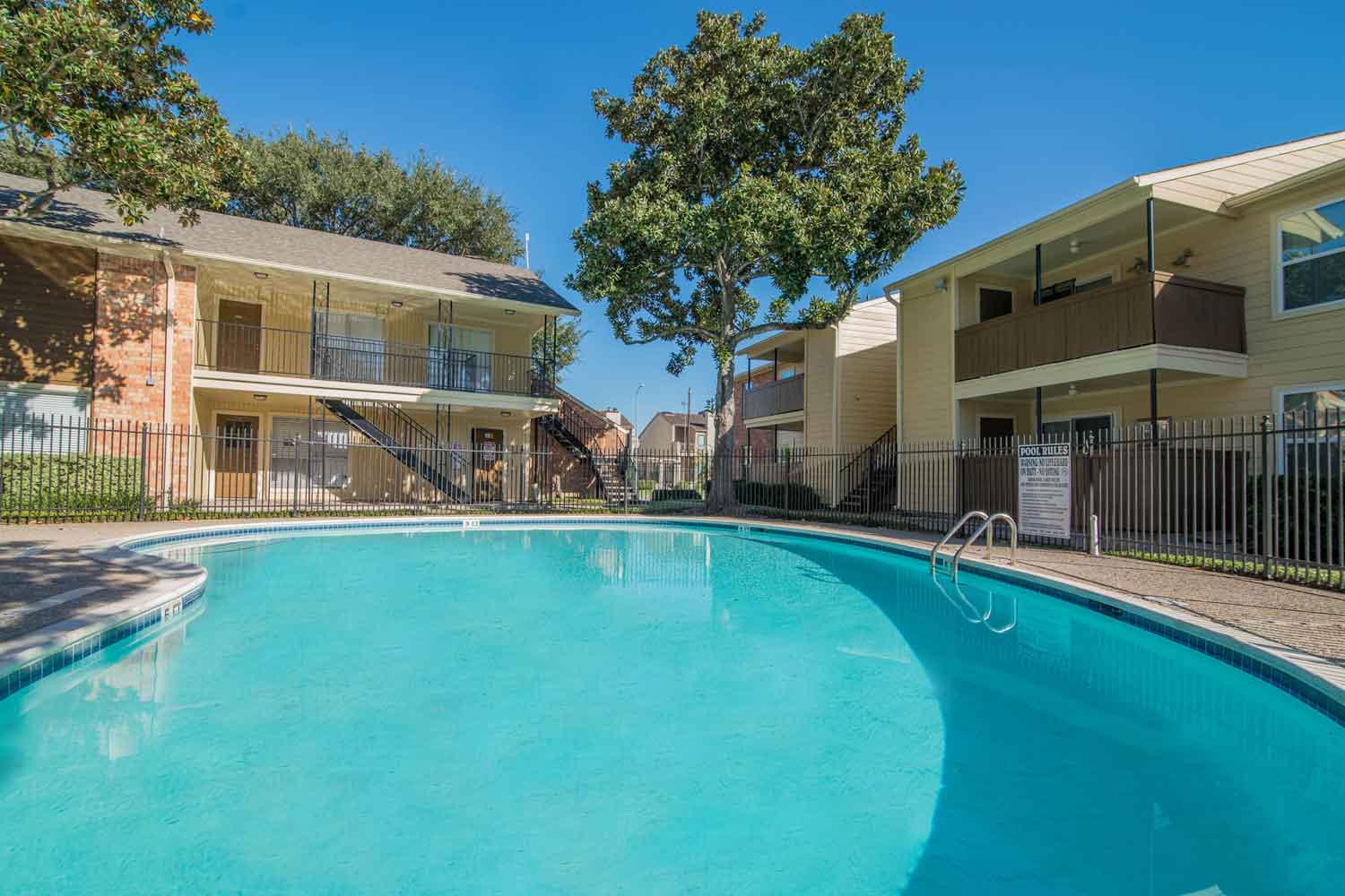 Brays Oaks Village photo 2