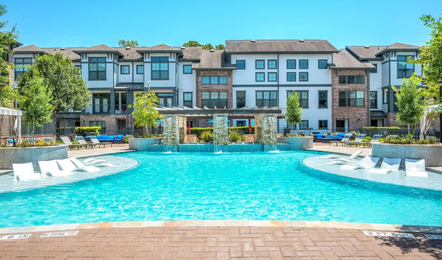 Townhomes At Woodmill Creek photo 2