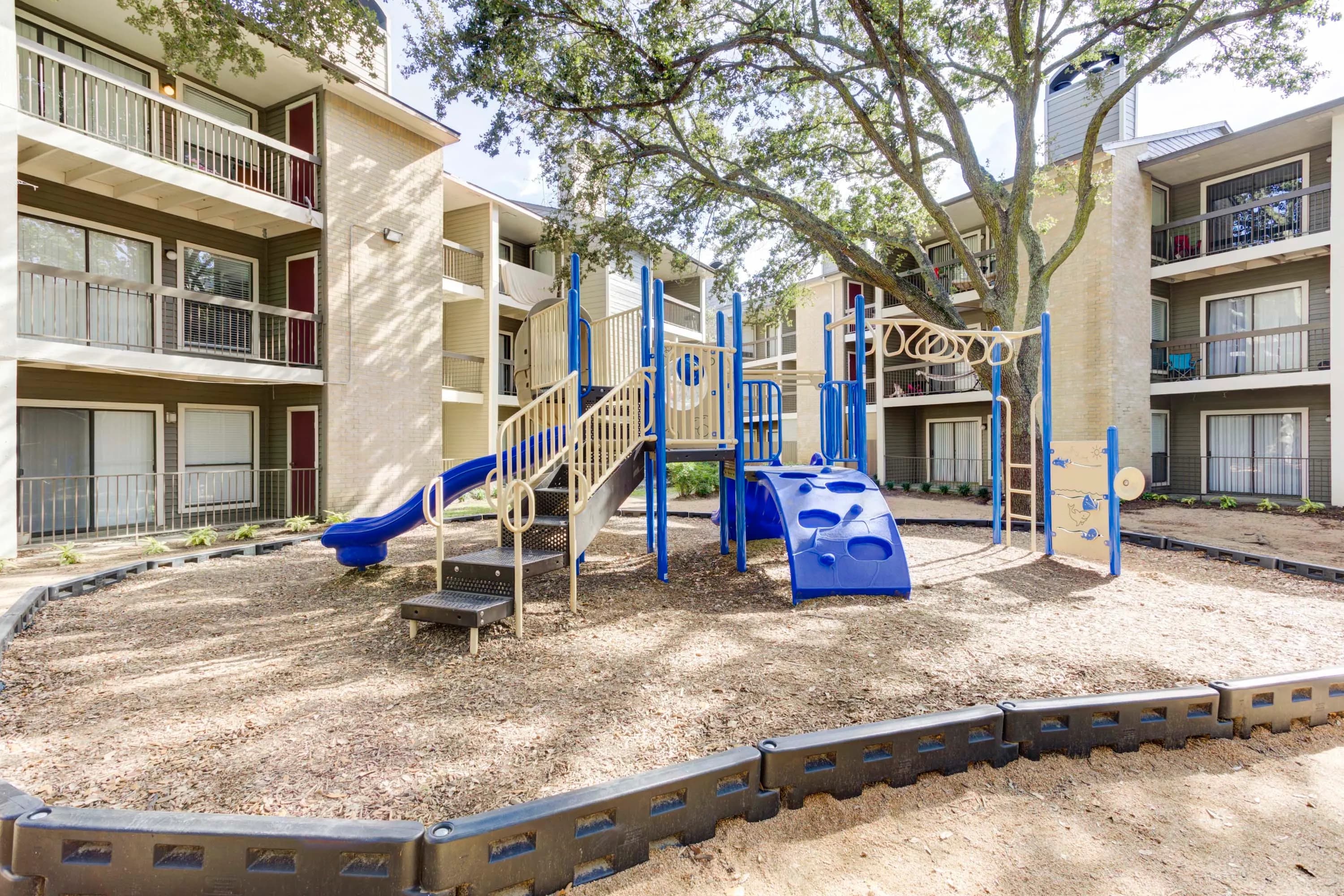 Magnolia Terrace photo 2