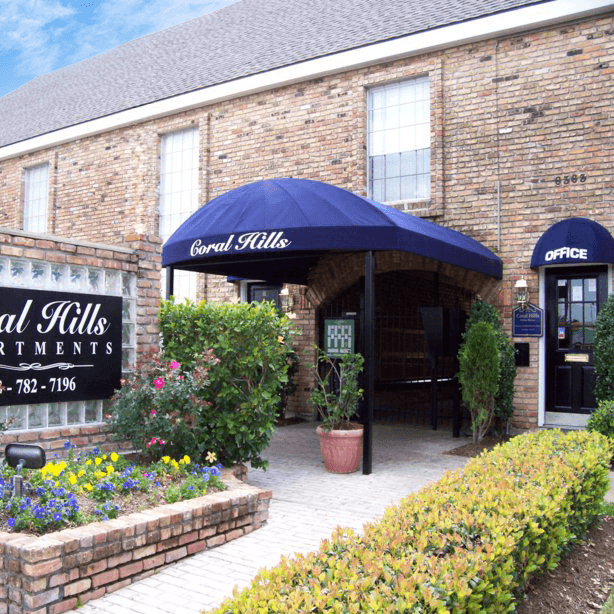 Coral Hills — exterior and grounds