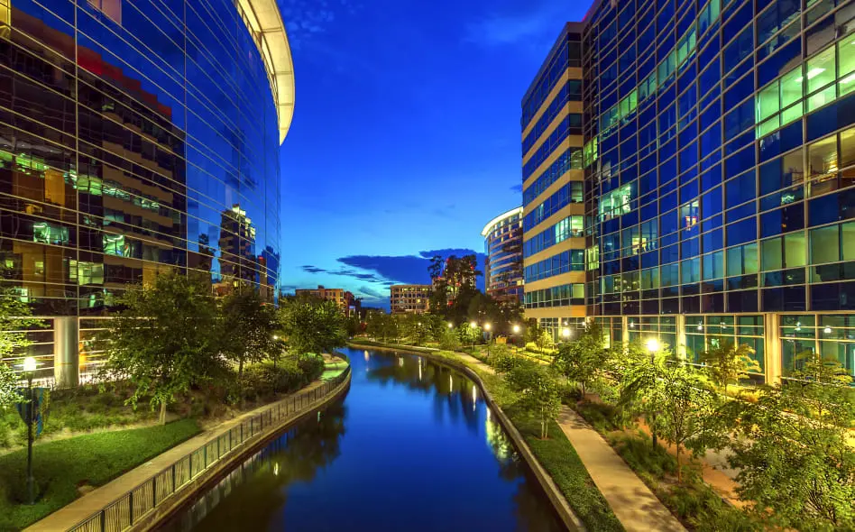 Artisan At Lake Wyndemere photo 3