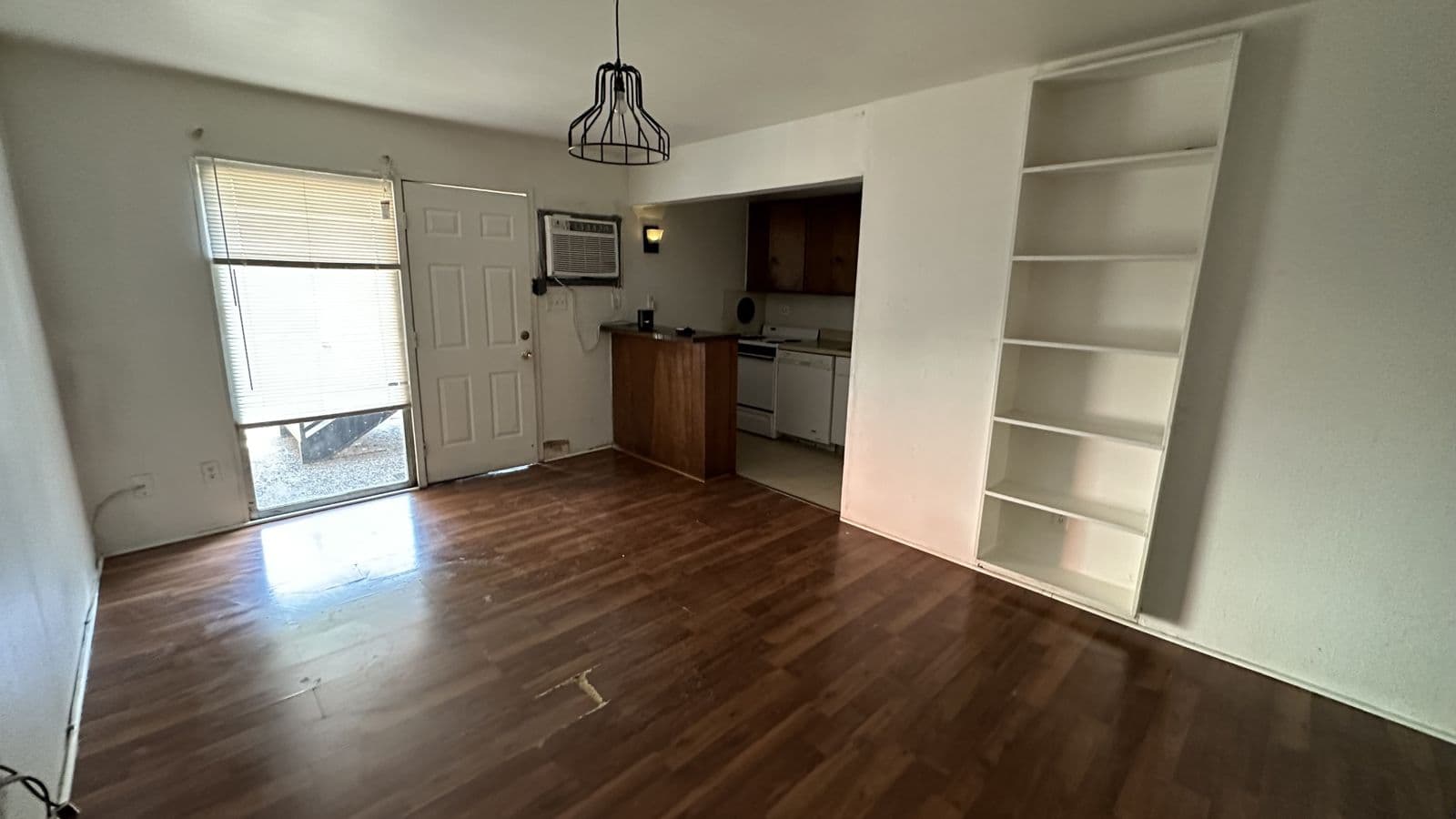 425 Hawthorne photo 2