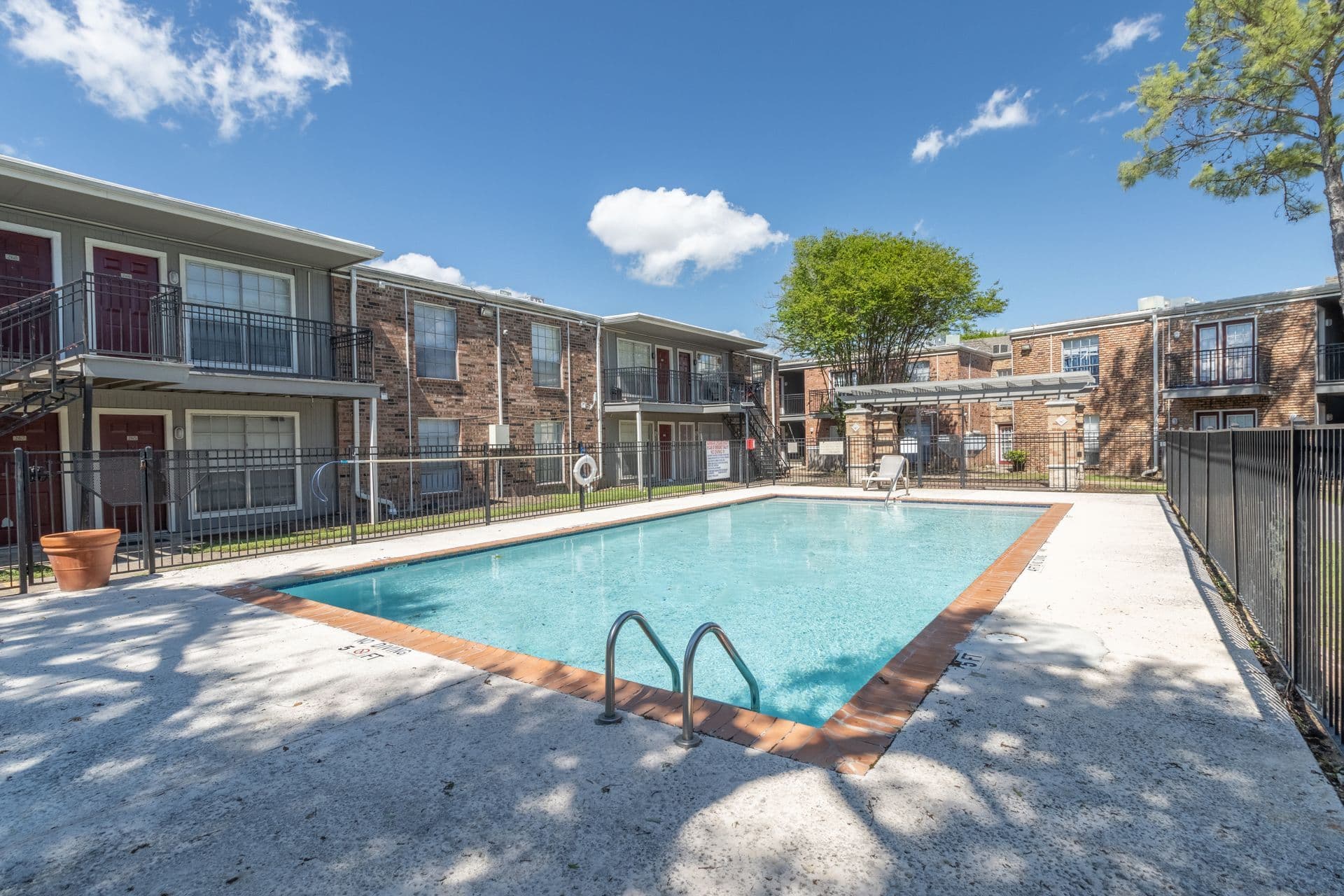 Serena Heights photo 2
