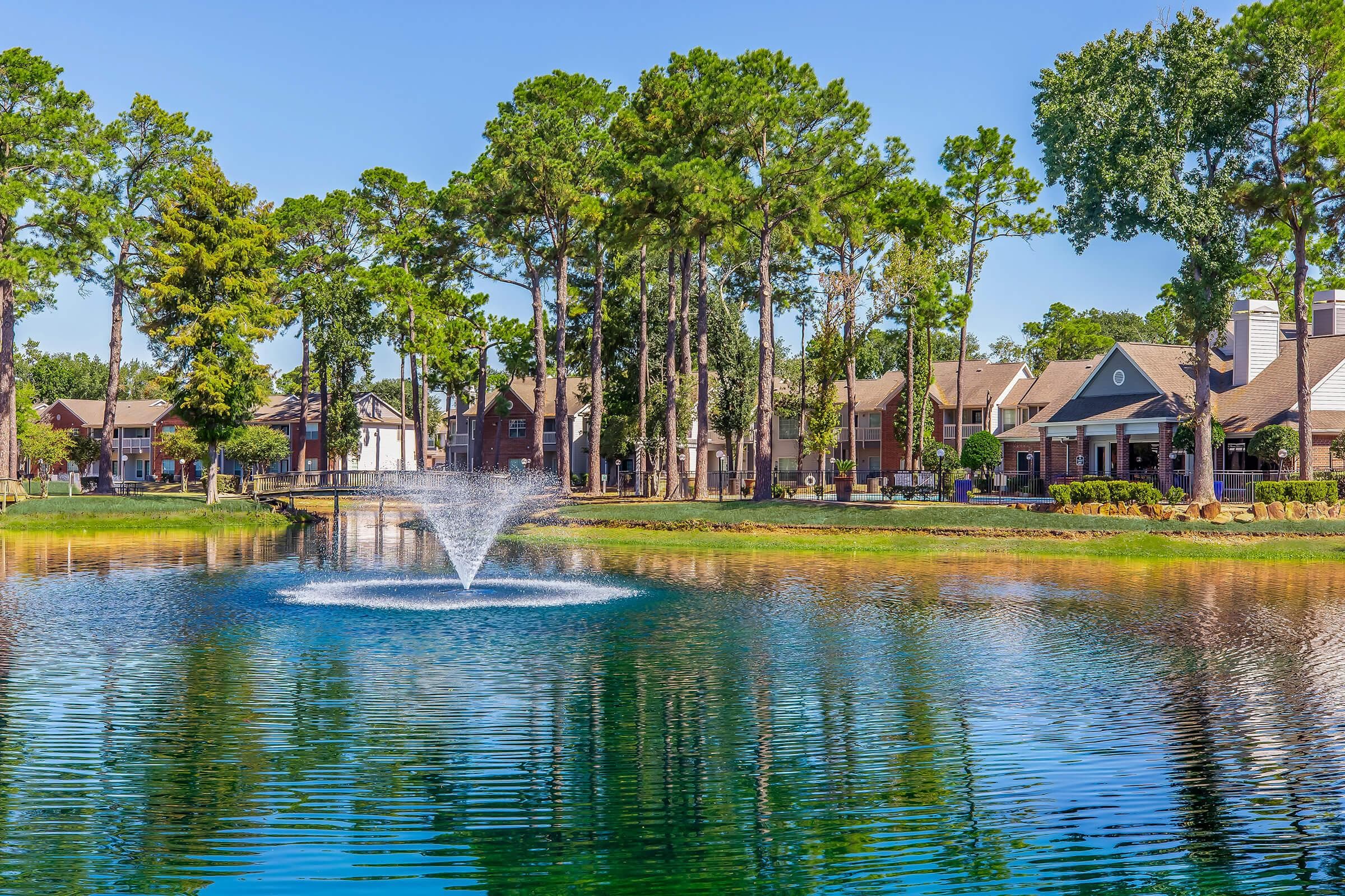 Lakeview — exterior and grounds