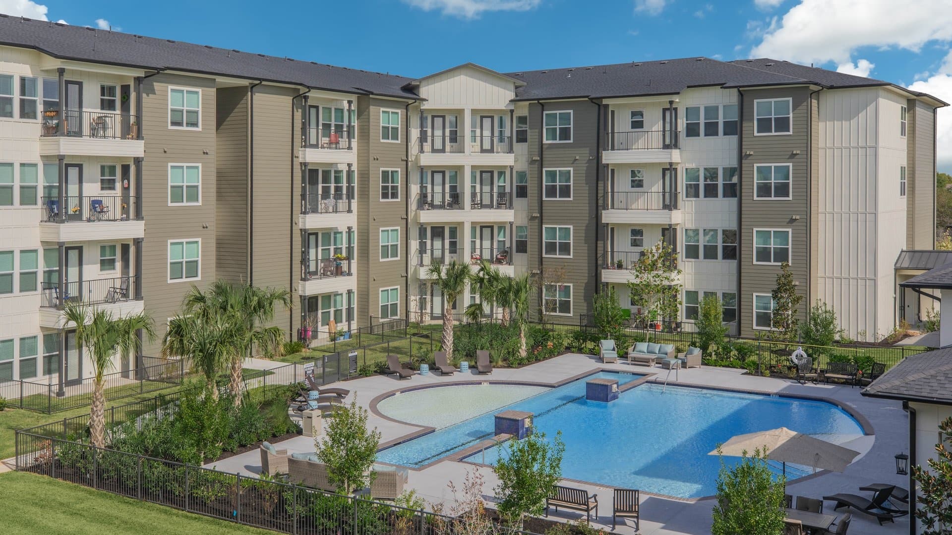 Ivy Point Friendswood photo 3