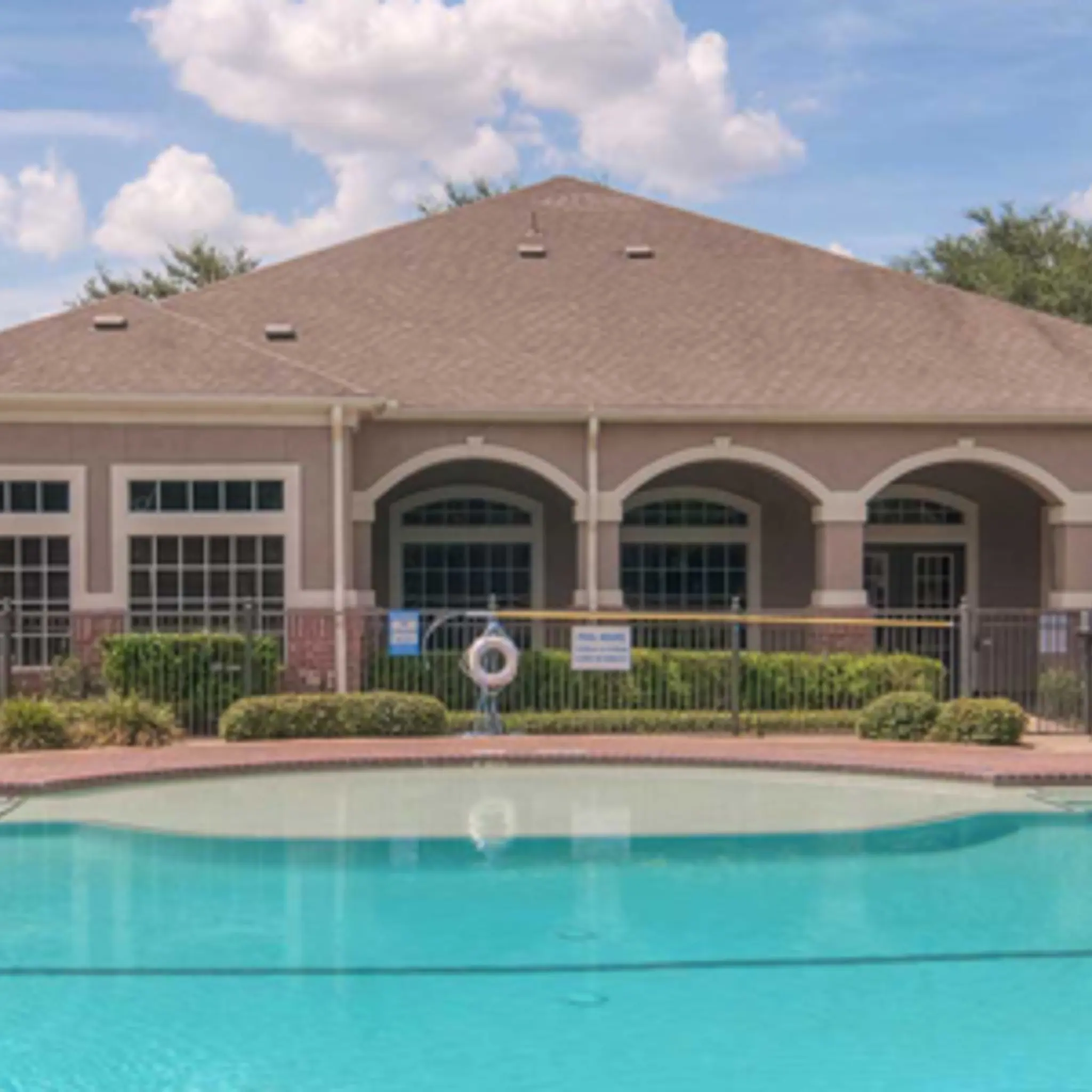 Park At Fort Bend — exterior and grounds