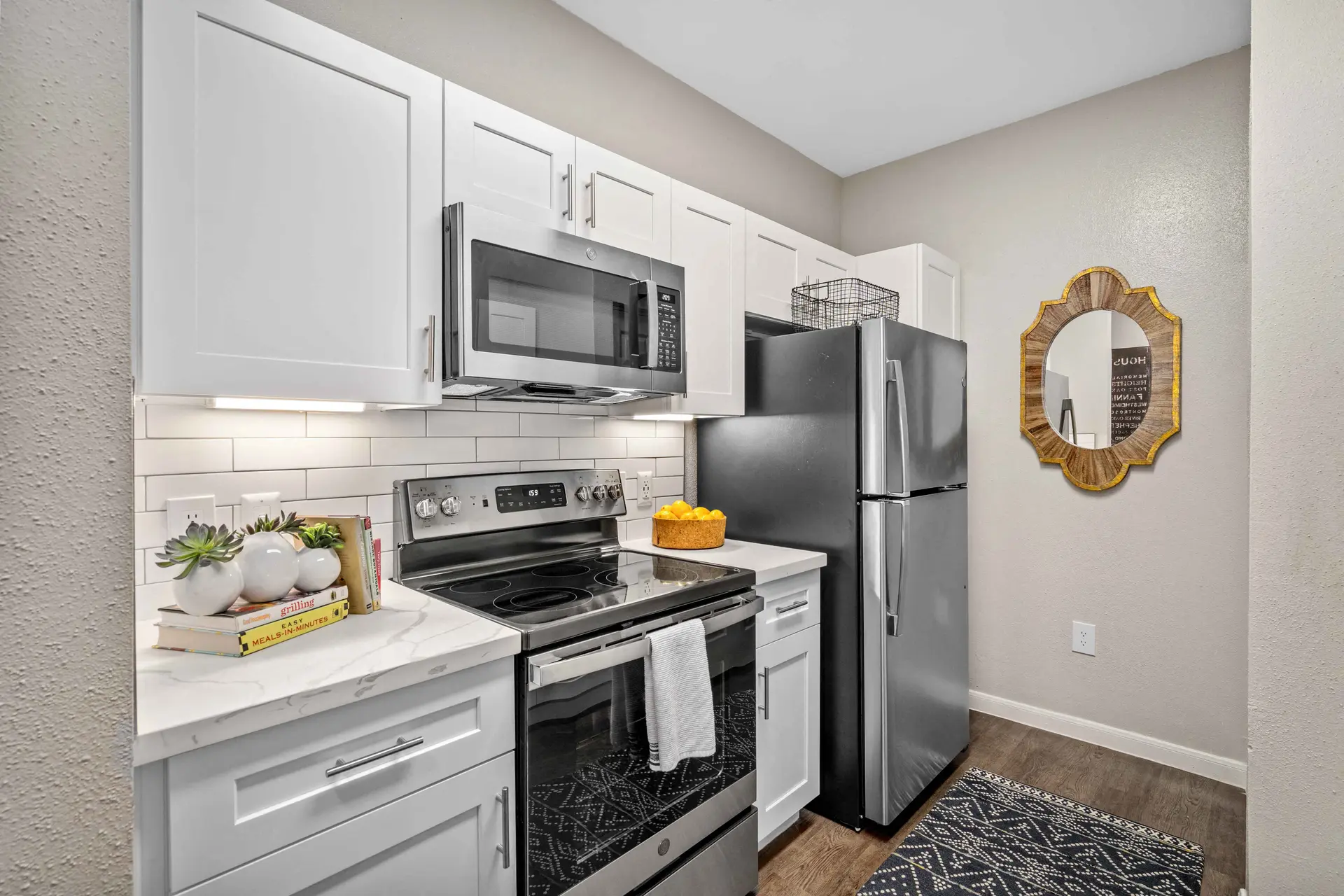 Gables Metropolitan Uptown photo 2