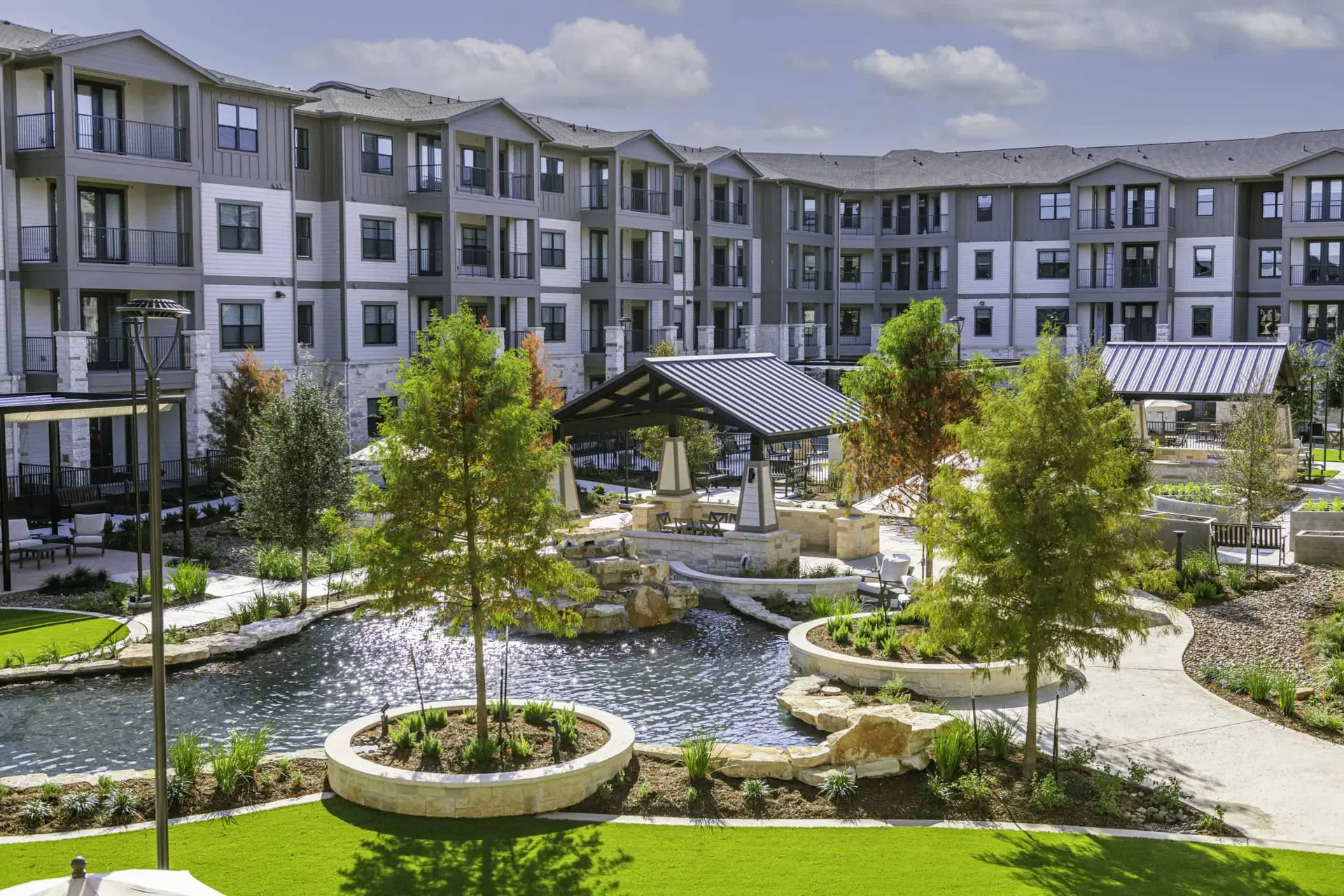 Cadence Creek At Gosling photo 3