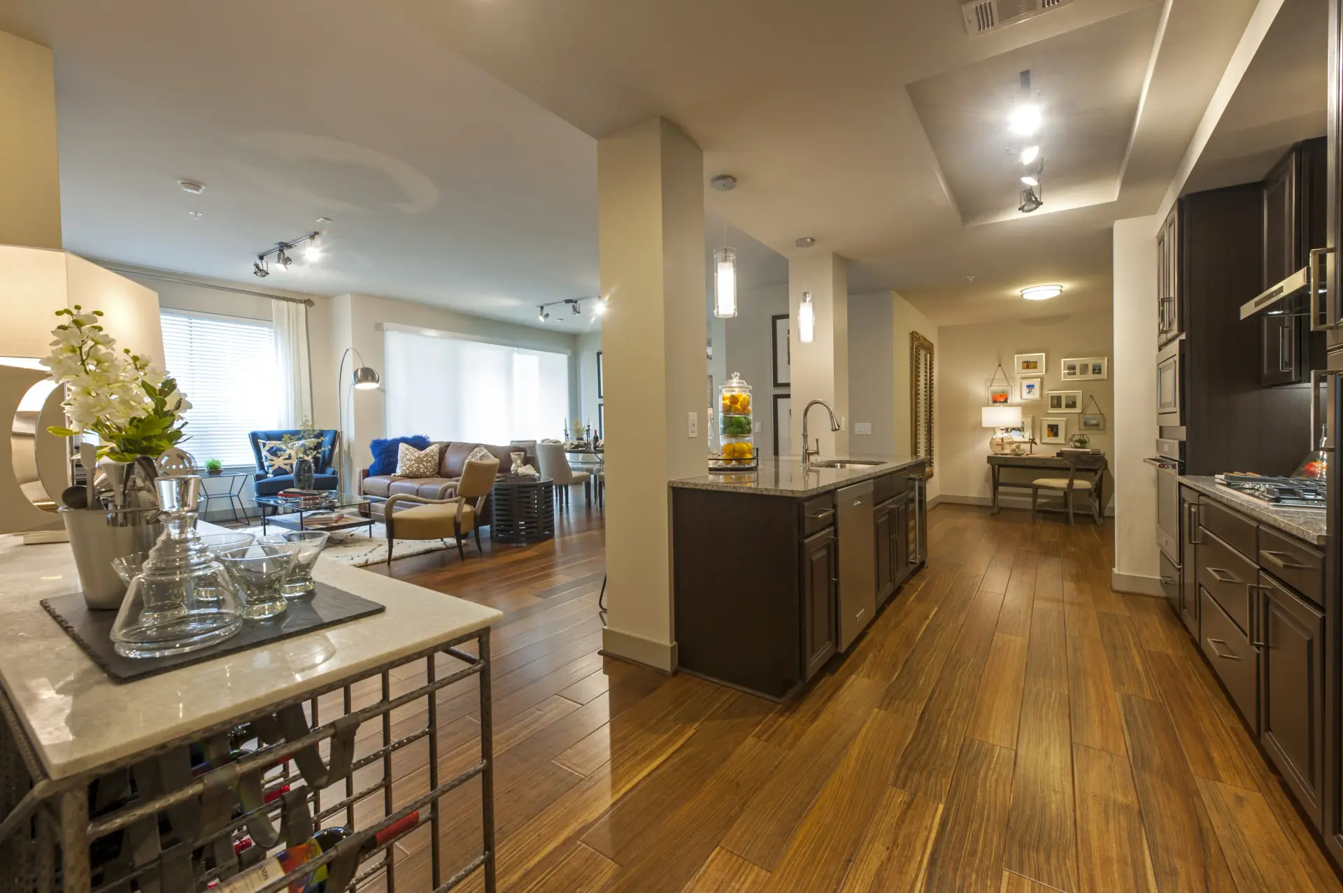 Pearl Residences At CityCentre