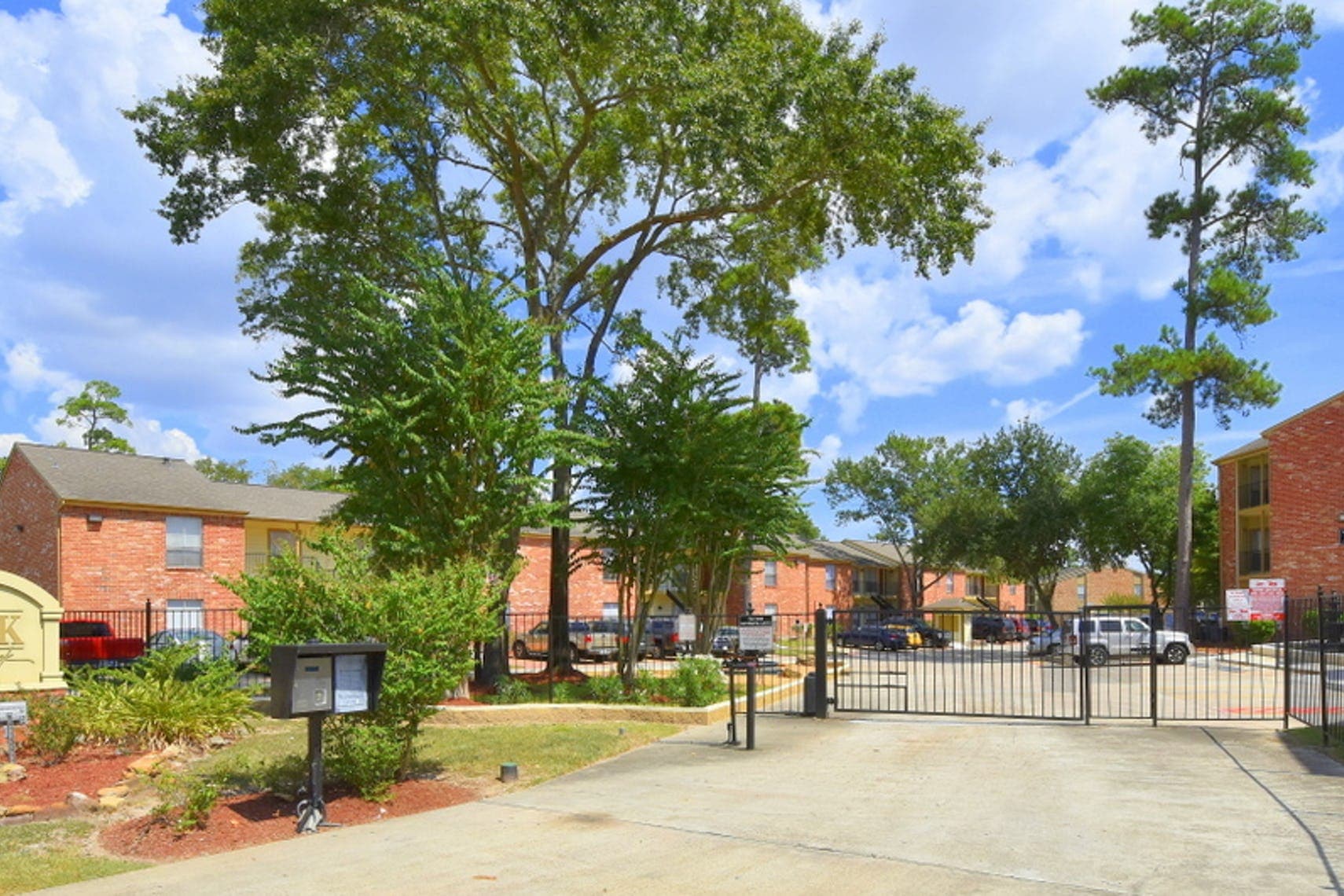 The Park At Deerbrook photo 3