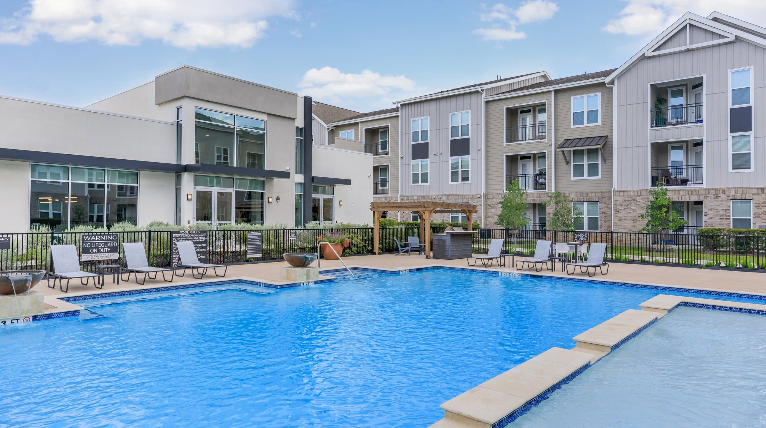 Meridian City South photo 2