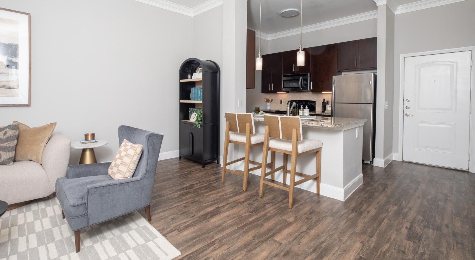 Braeswood Place photo 2